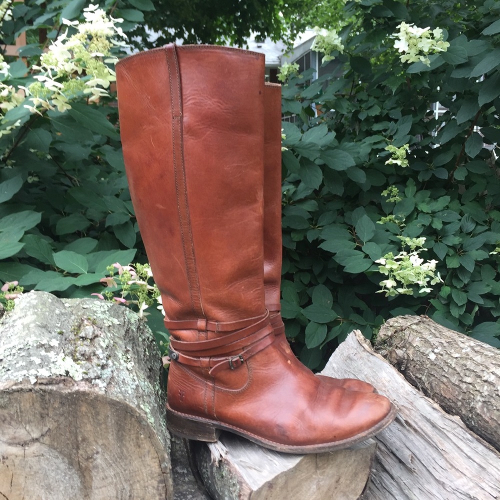 Frye Shirley Riding Plate in Redwood